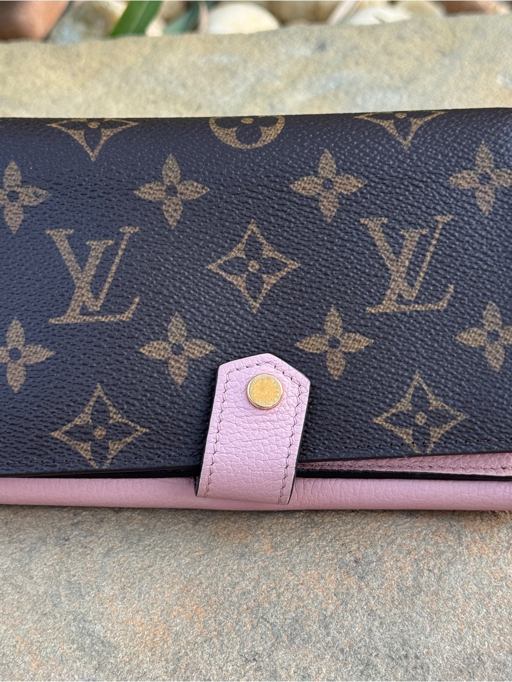 Louis Vuitton Monogram Pallas Compact Wallet in Rose Poudre - Picture 3 of 11